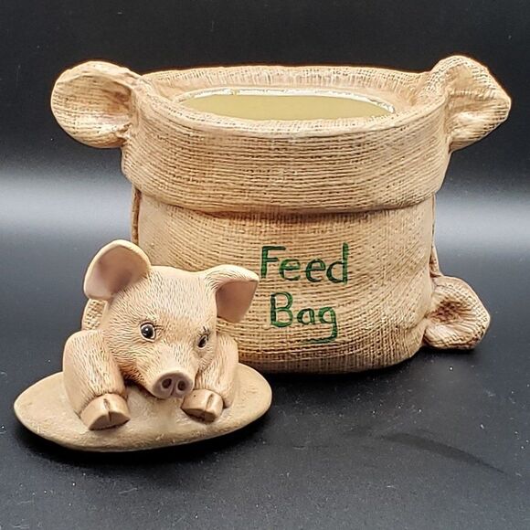 Vintage Hand Painted 9.25" Ceramic Piggy in a Burlap Sack Feed Bag Cookie Jar - Picture 10 of 16
